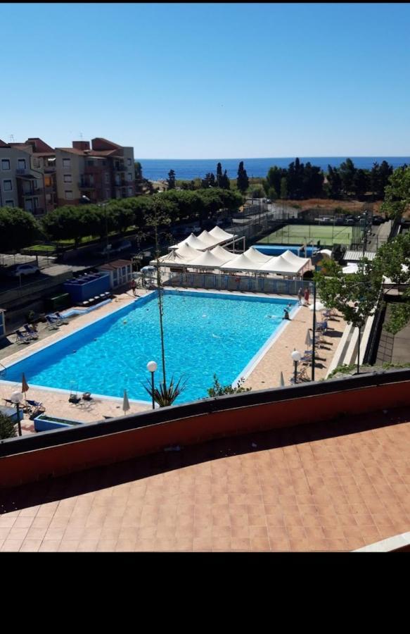 Appartamento Les Roches Noires Giardini Naxos Exterior foto